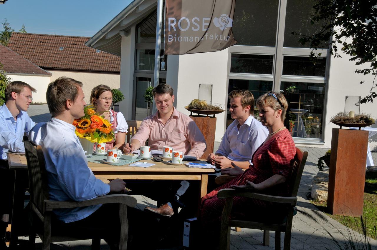 Biohotel-Restaurant Rose Hayingen Exterior photo